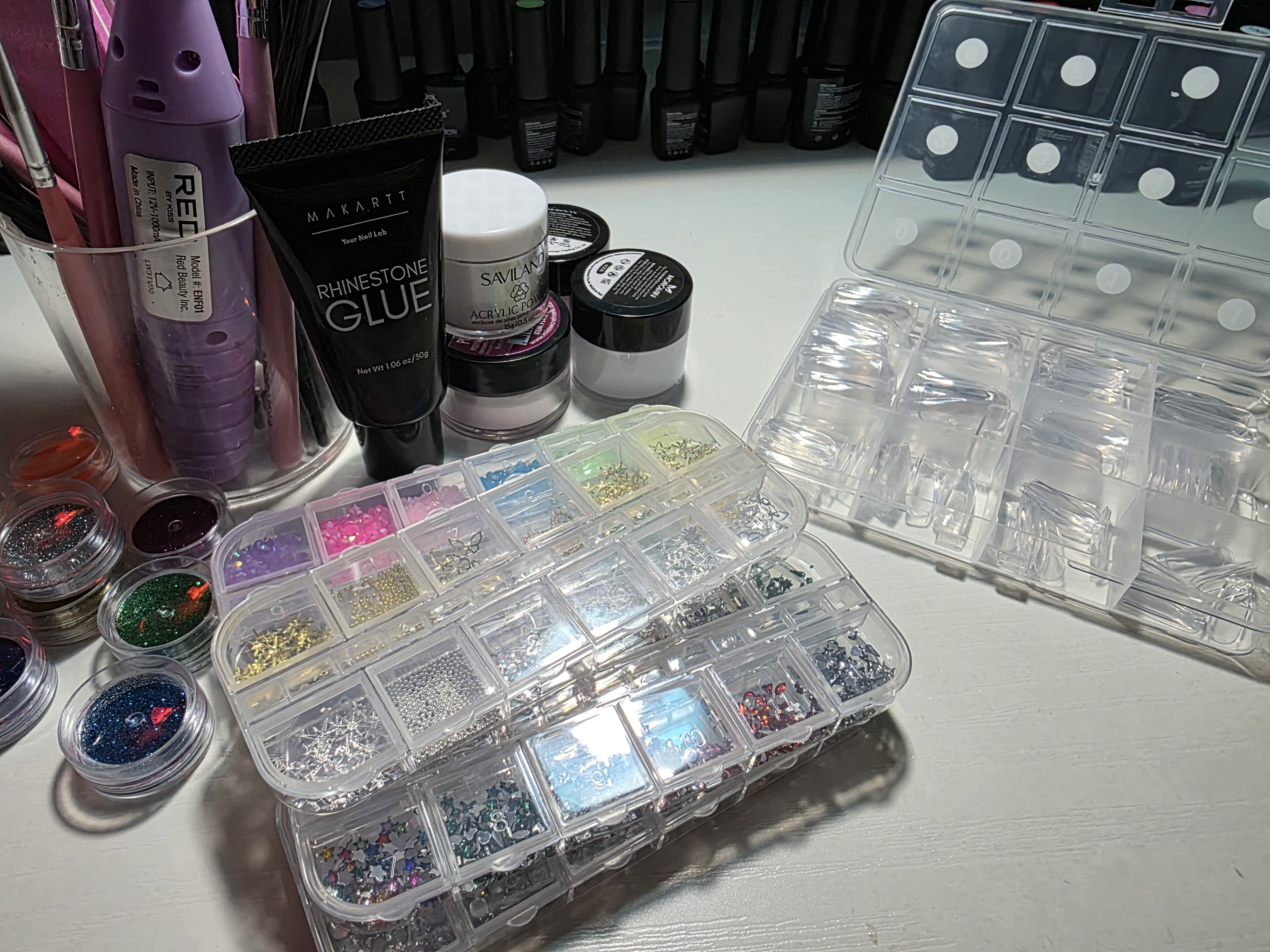 nail station